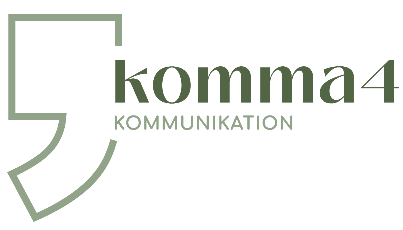komma4
